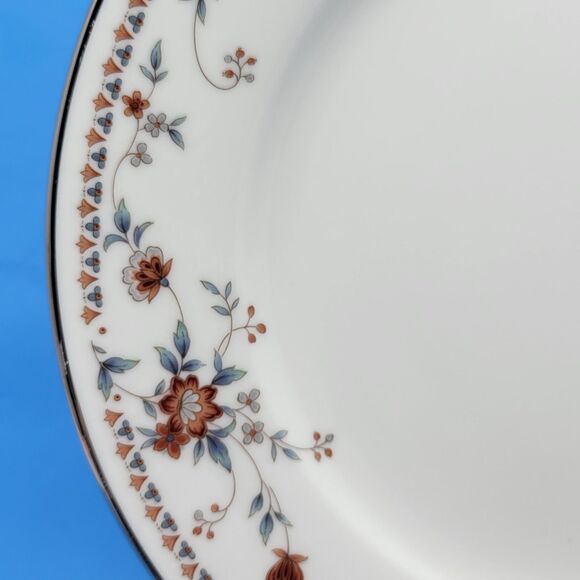 Noritake Ivory China Adagio Salad Plates Bundle of 4 - Picture 3 of 11